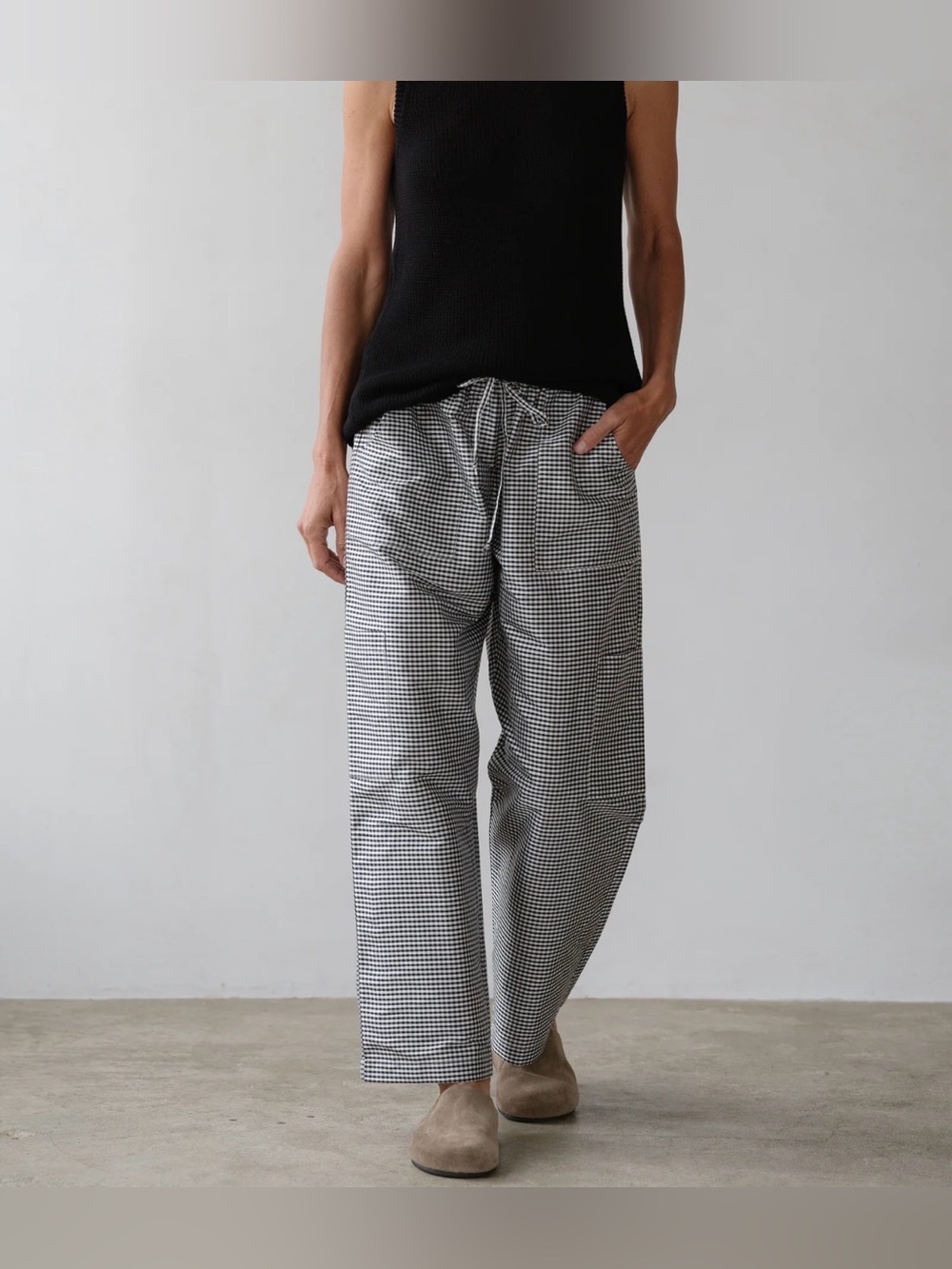 Donni. The Taffeta Silk Cargo Gingham Print Pant in Jet Black & White